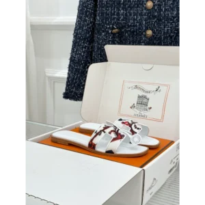 Hermes  flat shoes