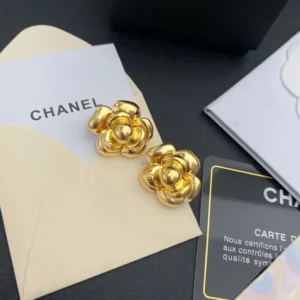Chanel    Collection ——