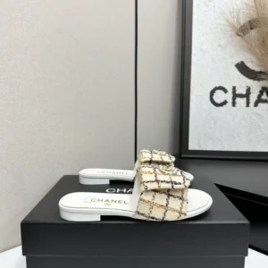 Chanel  flat shoes