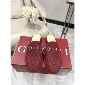 Gucci  flat shoes