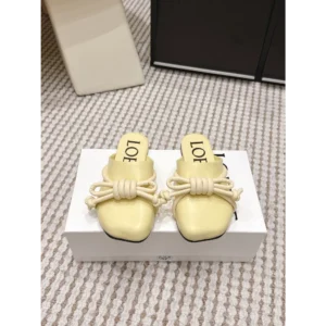 Loewe  flat shoes