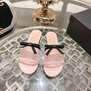 Dior  flat shoes