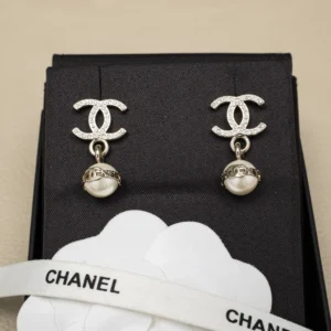 Chanel    Collection ——