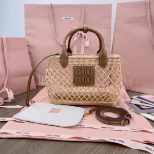 MiuMiu
