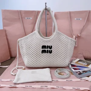 MiuMiu