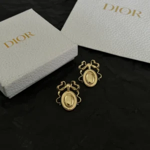 Dior     Collection ——