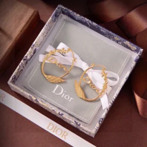 Dior    Collection ——