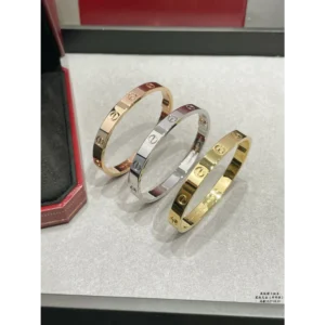 Cartier  Collection ——