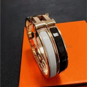 Hermes  Collection ——