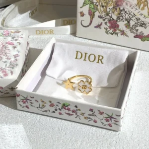 Dior  Collection ——