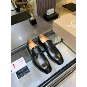 Christia  Loubouti