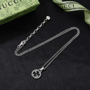Gucci   Collection ——