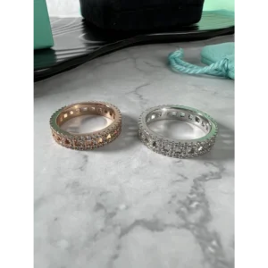 Tiffany  Collection ——