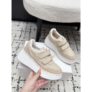 Chloé